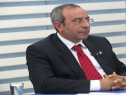 A.Ü. mezunu Rektör'den çağdaş atılım